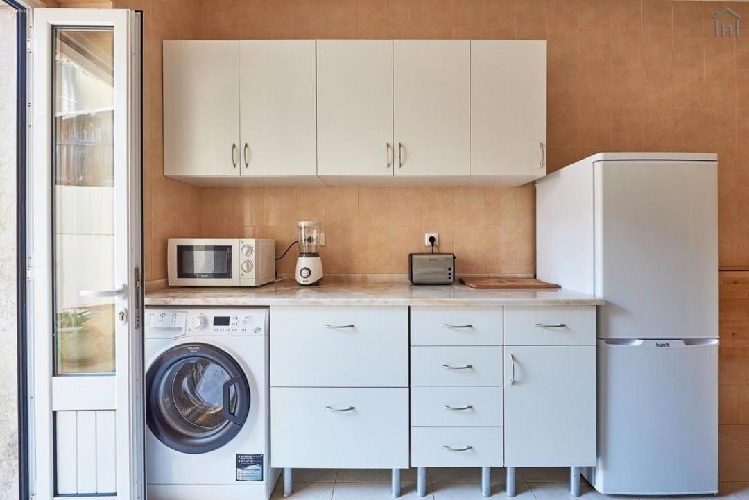 2 Bedroom In Alameda * Lisboa