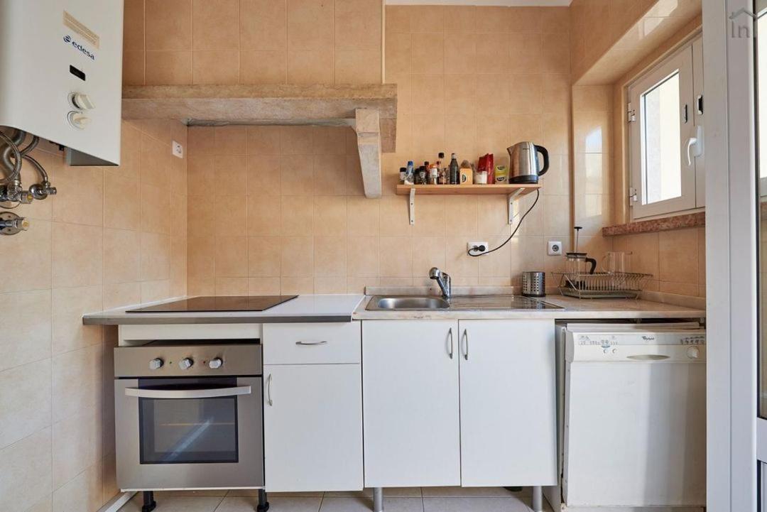 2 Bedroom In Alameda Lissabon