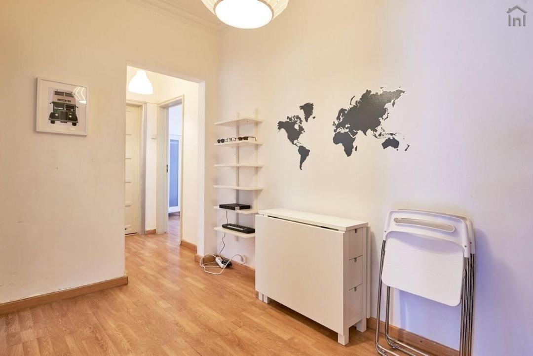 2 Bedroom In Alameda Apartment *